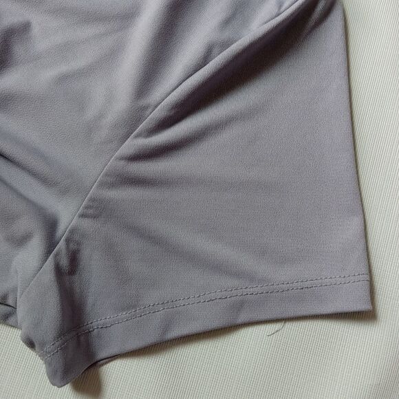 Mark Edwards Gray Double Lined Short Sleeve Stretchy V-Neck Blouse Women's XL - Picture 7 of 12